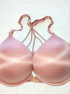 NWOT Sz.36DD Womens Victoria Secret Plunge Bra